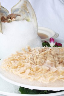 Ốc vòi voi sashimi