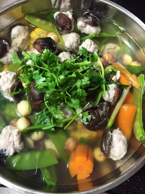 Ốc xào me ăn nhanh kẻo hết