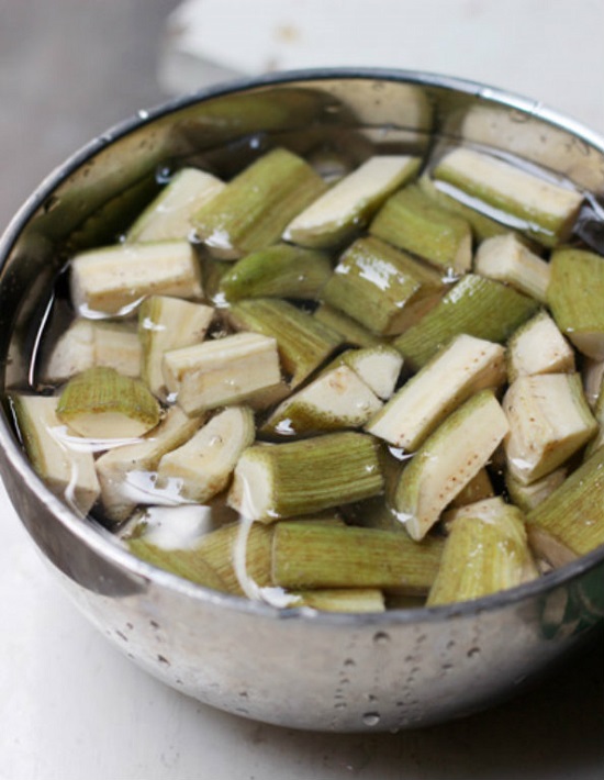 Ốc xào nghệ tươi thơm ngon, làm đẹp da mặt