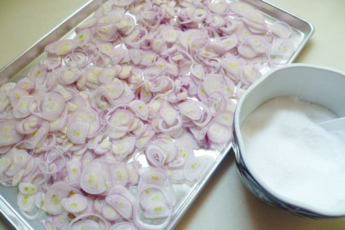 Om thịt ba chỉ kiểu này ăn bao nhiêu cơm cũng hết