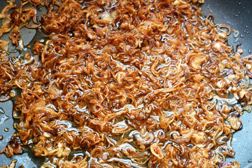 Om thịt ba chỉ kiểu này ăn bao nhiêu cơm cũng hết