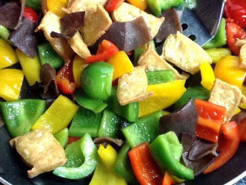 Ớt chuông xào chay