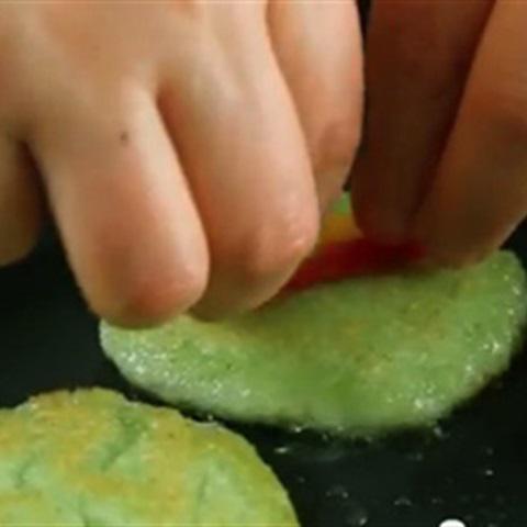 Cách làm pancake khoai tây kiểu Hàn