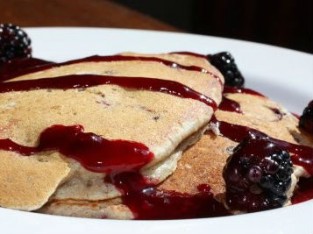 Pancake phúc bồn tử