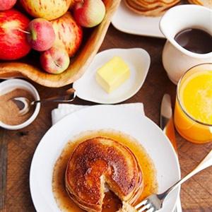 Cách làm pancake táo