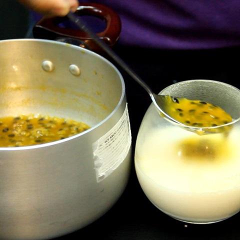 Cách làm panna cotta chanh dây