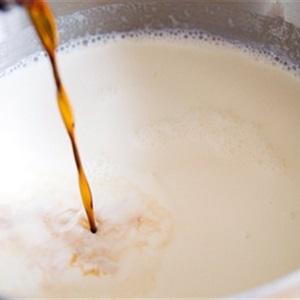 Cách làm panna cotta pha rau câu cà phê