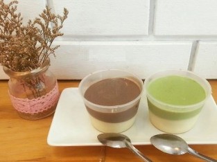 Panna cotta trà xanh