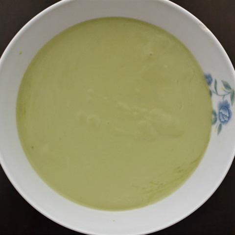 Cách làm pannacotta dâu tây trà xanh