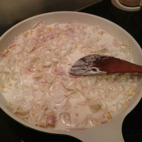 Cách làm pasta sốt kem