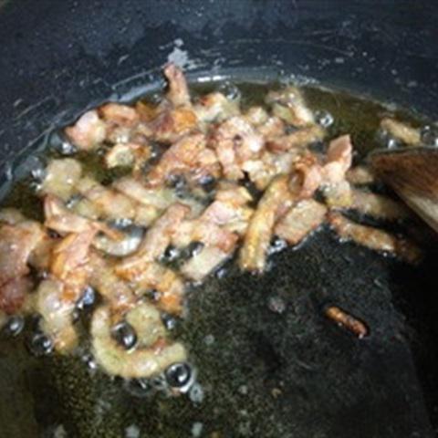 Cách làm pasta sốt thịt xông khói