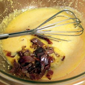 Cách làm pasta trứng và thịt xông khói