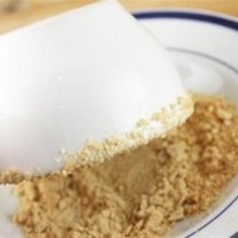 Cách làm pha sữa chocolate và marshmallow