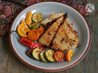 Phi-lê cá điêu hồng nướng muối ớt