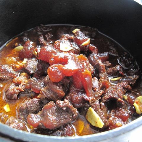 Cách làm phở bò sốt vang