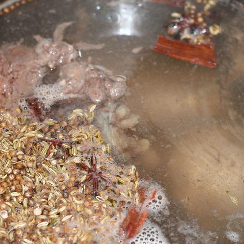 Cách làm phở bò viên