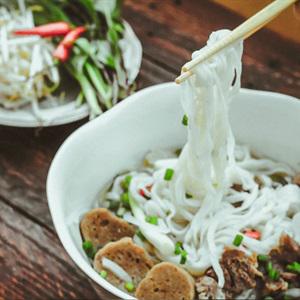 Cách làm phở bò viên
