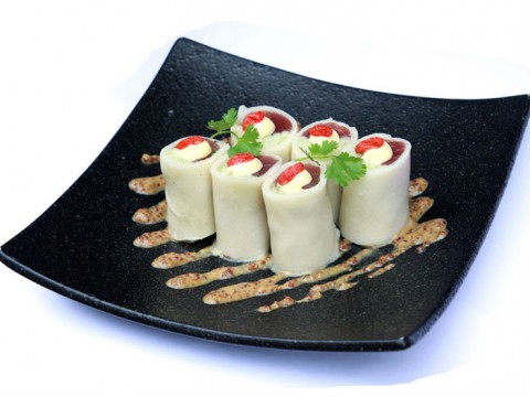 Phở cuốn cá ngừ