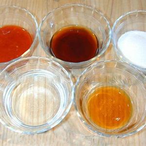 Cách làm phở cuốn tôm hấp