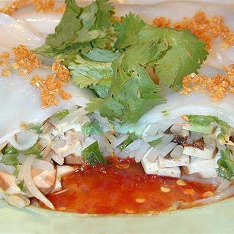 Cách làm phở cuốn tôm hấp