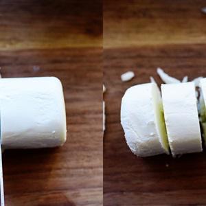 Cách làm phô mai chiên giòn