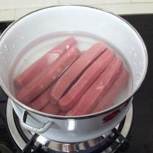 Cách làm phô mai xúc xích cuộn