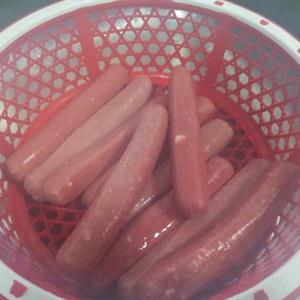 Cách làm phô mai xúc xích cuộn