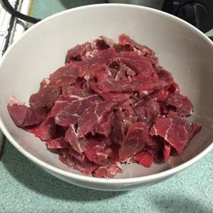 Cách làm phở thịt bò tái