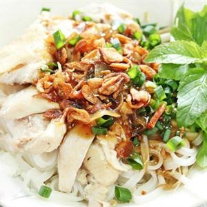 Cách làm phở thịt gà trộn