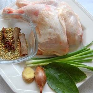 Cách làm phở thịt gà