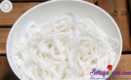 Phở trộn sốt me cho tín đồ chua ngọt