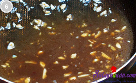 Phở trộn sốt me cho tín đồ chua ngọt