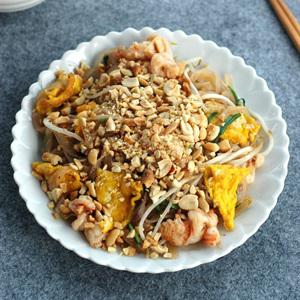 Cách làm phở xào chua ngọt