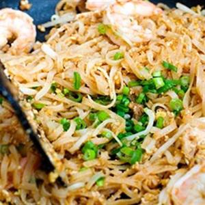 Cách làm phở xào chua ngọt đơn giản