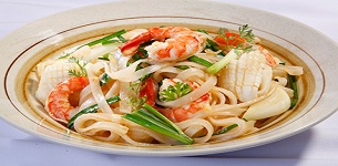 Phở xào chua ngọt