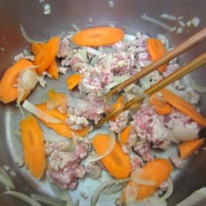 Cách làm phở xào thịt băm