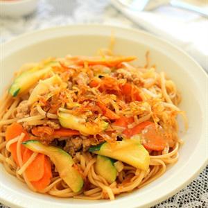 Cách làm phở xào thịt băm