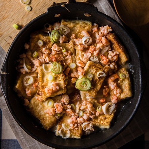 Pizza dứa thịt bò đơn giản dễ làm ngon như ngoài hàng