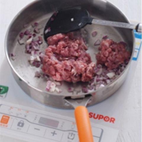 Cách làm pizza thịt bằm