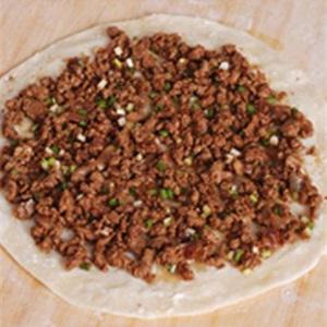 Cách làm pizza thịt bằm