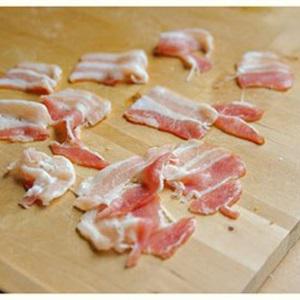 Cách làm pizza thịt xông khói