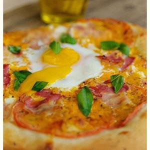 Cách làm pizza thịt xông khói