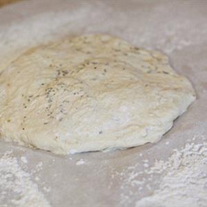 Cách làm pizza trái tim