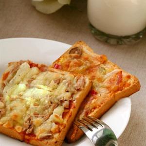 Cách làm Pizza từ bánh mì sandwich