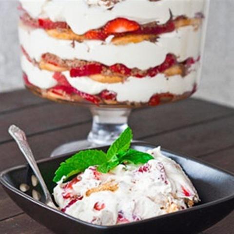 Cách làm pudding dâu tây