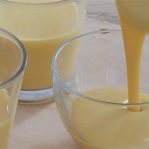 Cách làm pudding với xoài chín