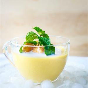 Cách làm pudding với xoài chín