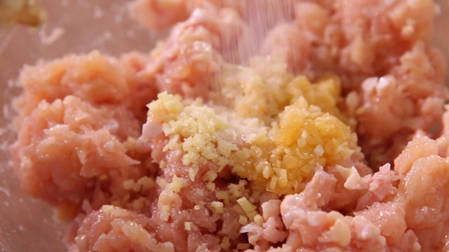 Quên cách truyền thống đi, làm thế này món đậu rán sẽ ngon không tưởng