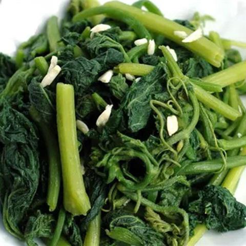 Cách làm rau bí xào tỏi