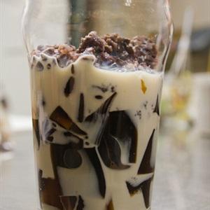 Cách làm rau câu cà phê sữa